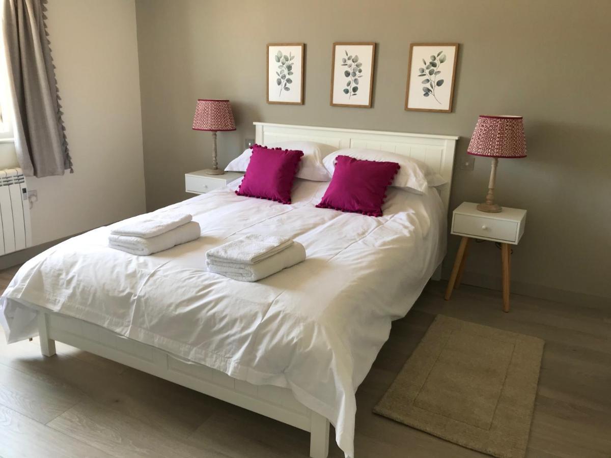 Glebe Barn, Little Glebe Farm Apartment เชลเทนแฮม ภายนอก รูปภาพ
